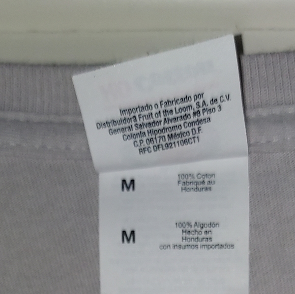 Fruit of the Loom~Retro 80's Gray Predator Unisex Short Sleeve T-shirt - Picture 3 of 10